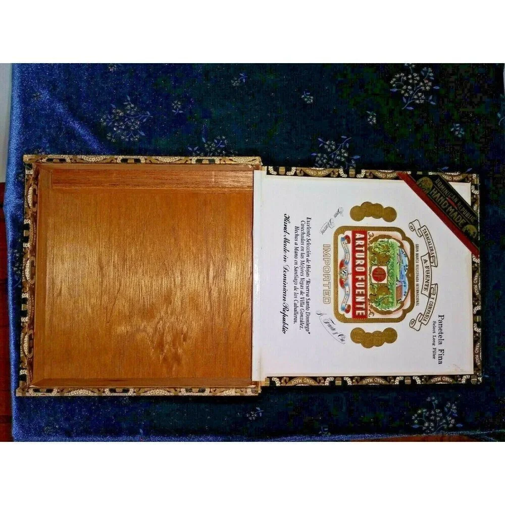 Wooden Cigar Box Arturo Fuente Empty 7.5